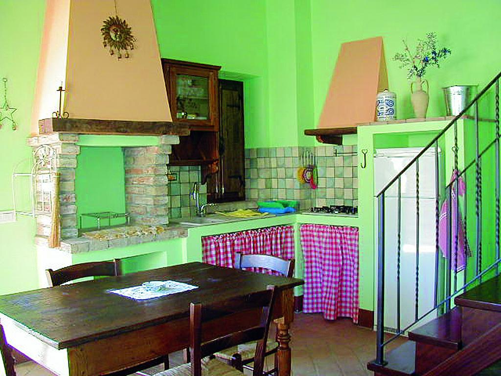 Casale Poggio Colpiccione Apartment Passignano sul Trasimeno Exterior photo