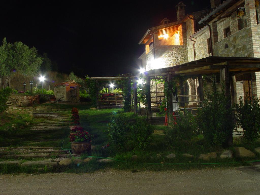 Casale Poggio Colpiccione Apartment Passignano sul Trasimeno Exterior photo