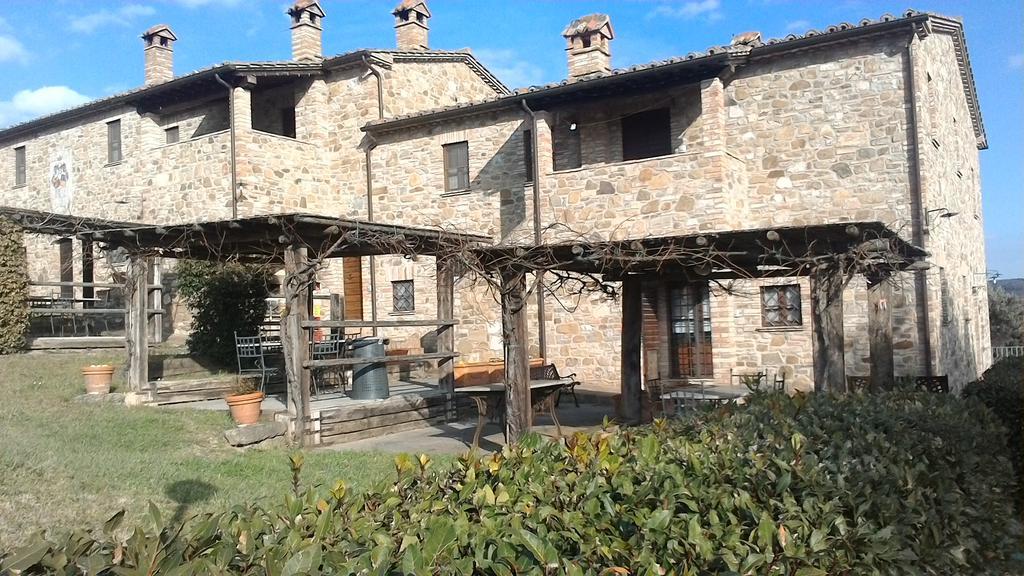 Casale Poggio Colpiccione Apartment Passignano sul Trasimeno Exterior photo
